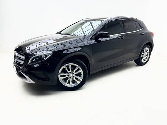 MERCEDES-BENZ GLA 200 1.6 CGI STYLE 16V TURBO FLEX 4P AUTOMÁTICO MERCEDES-BENZ GLA 200 1.6 CGI STYLE 16V TURBO FLEX 4P AUTOMÁTICO